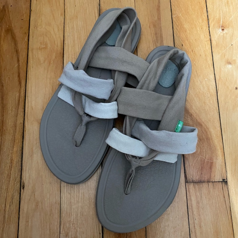 Sanuk